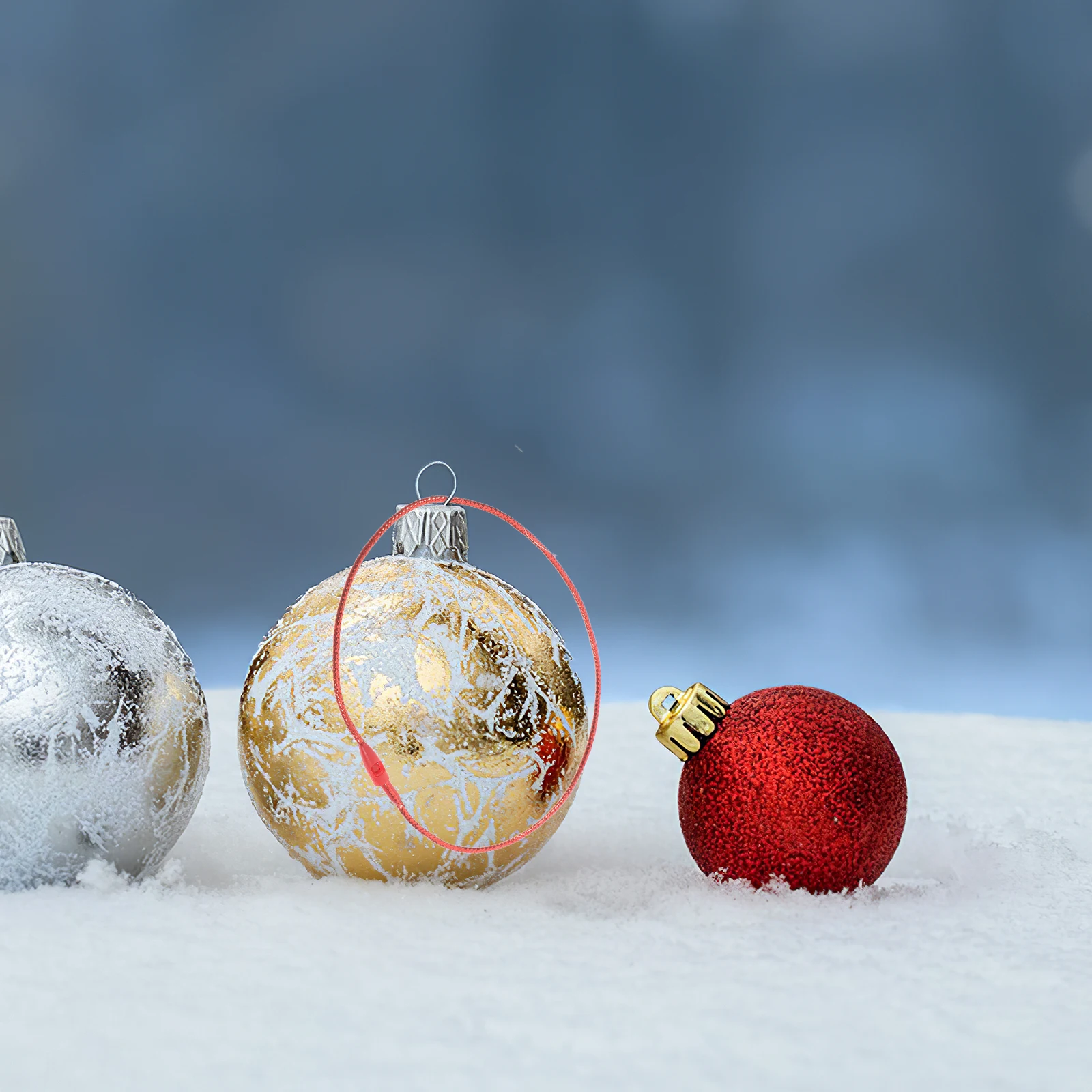 100pcs Christmas Ornament Hangers Snap Locking Ropes Polypropylene Easy Attach Detach Red Fabric Hang Tag Strings Tree