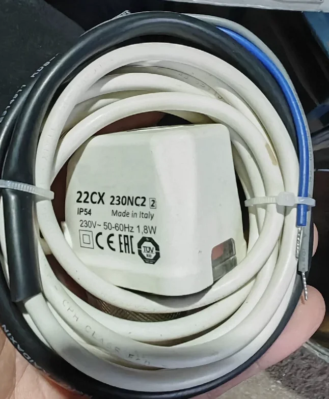 electric-floor-heating-control-22cx230nc2-22c230nc2-valve-solenoid-valve-coil-actuator