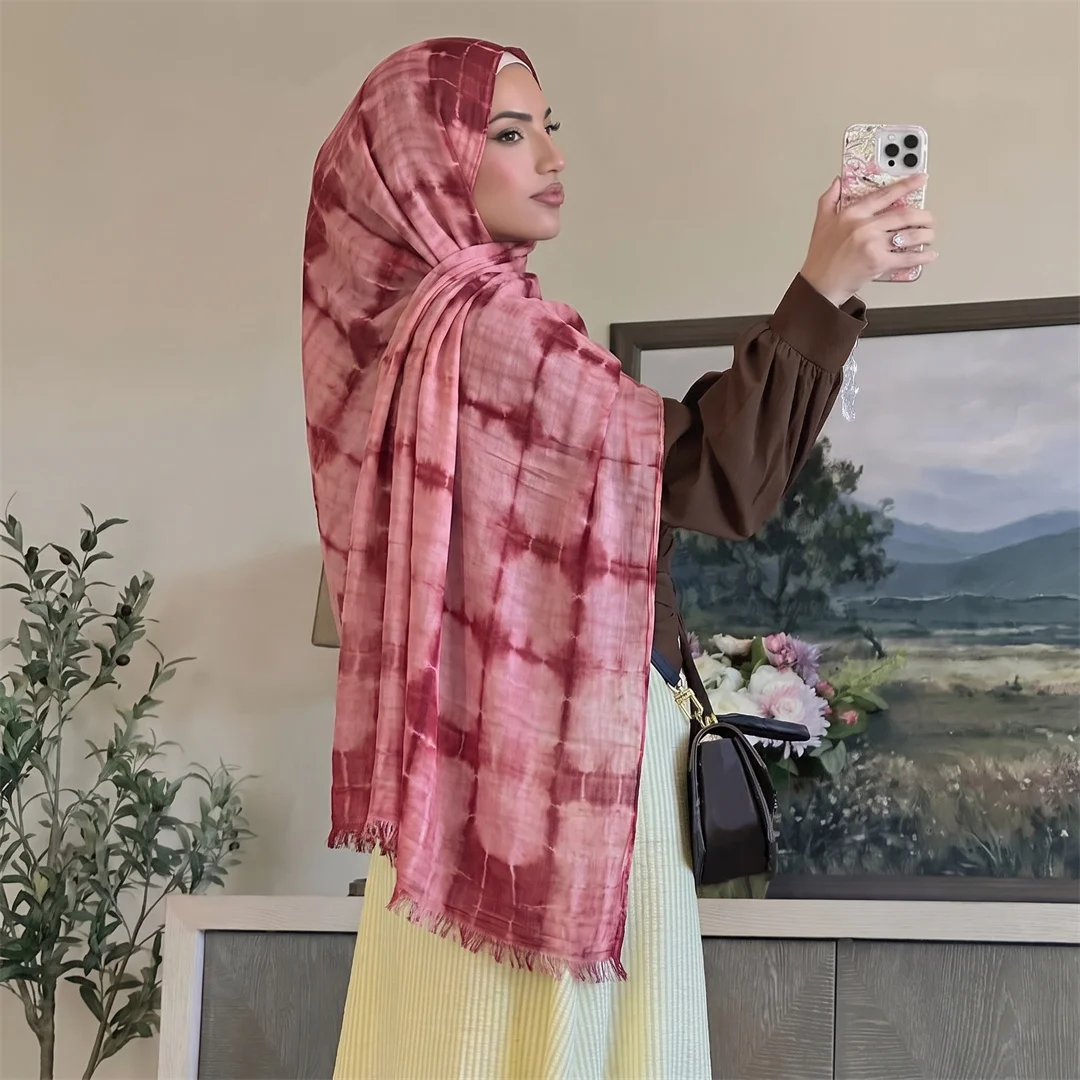 Foulard Hijab en Rayonne Tie-Dye Tendance avec Franges pour Femme Musulmane – Voile Quotidien Islamique Doux, Léger et Respirant, Turban Châle