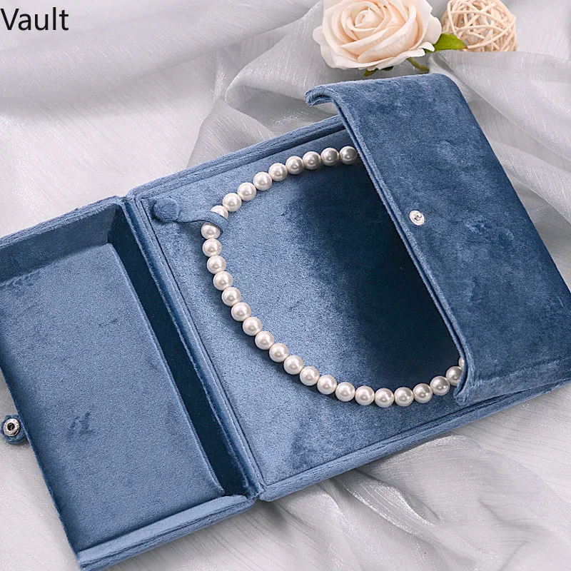 Velvet Jewelry Box, Pearl Necklace Storage Case with Flip-Open Design, Light Luxury Organizer for Earring Ring Bracelet