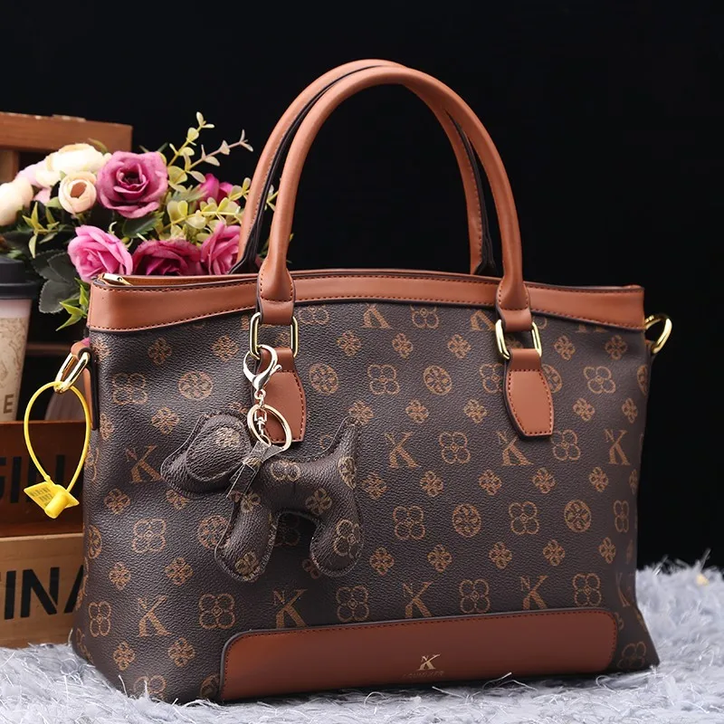 Light Luxury Brand Women's Bag 2025 New Fashionable, Versatile and High-End Handbag with Large Capacity Single Shoulder Crossbod