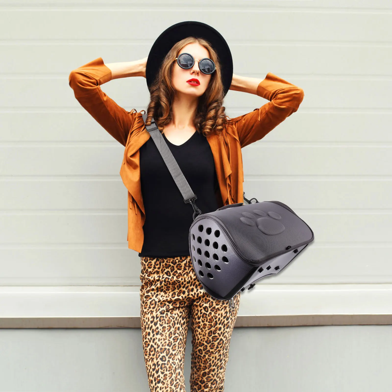 

Pet Carrier Bag Breathable Lightweight Adjustable Strap Portable Cat Travel Bag For Small Dogs Cats Rabbits Outdoor Commute