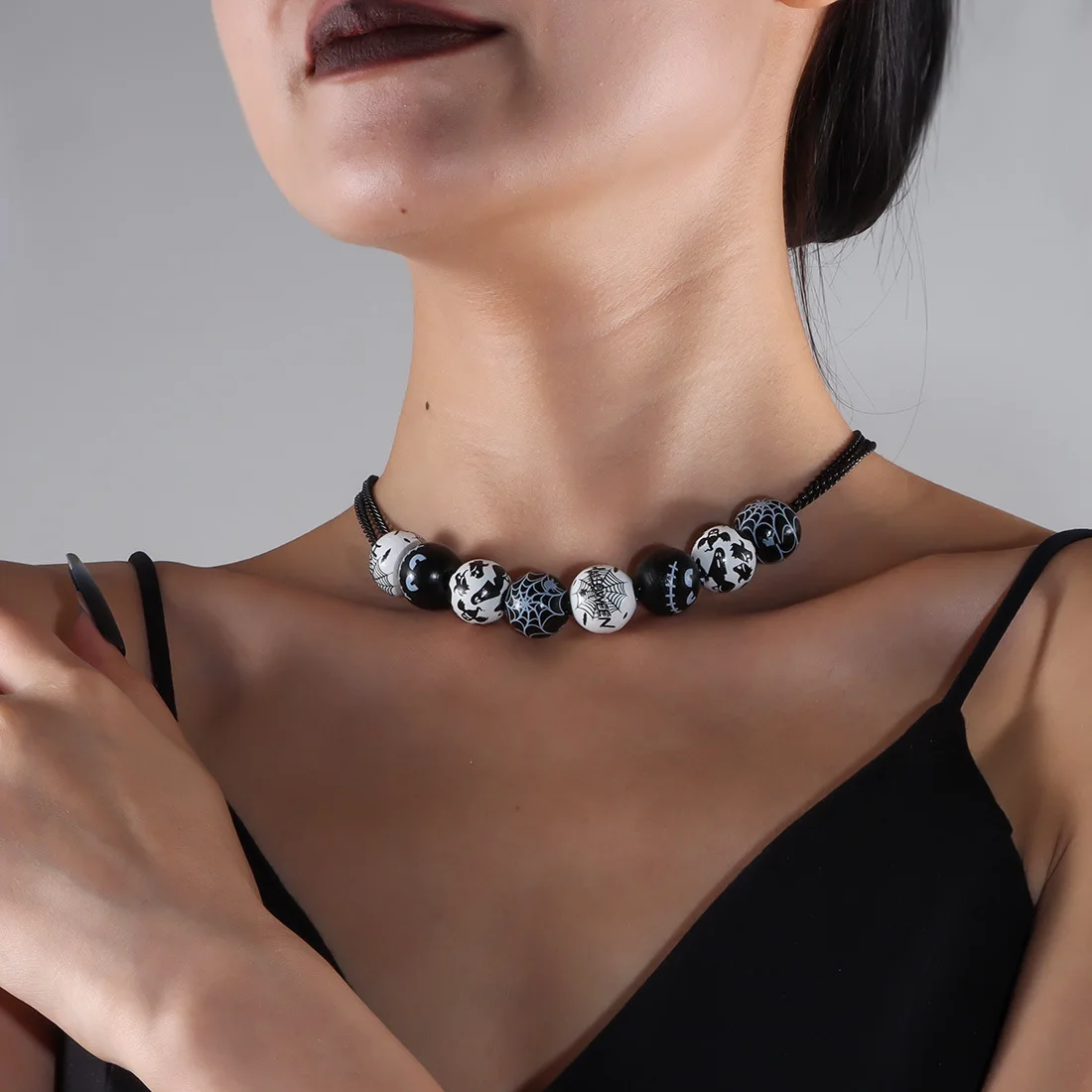accesorios-diy-cadena-de-cuello-doble-retro-de-halloween-estilo-europeo-y-americano-personalizada-negra-y-blanca-de-madera