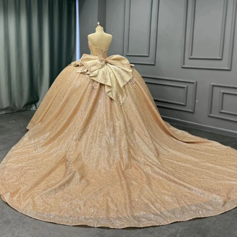 

Gold Shiny Quinceanera Dresses Off The Shoulder Applique Lace Beading Crystal Bow Tull Corset Party Birthday Sweet 16 Dress
