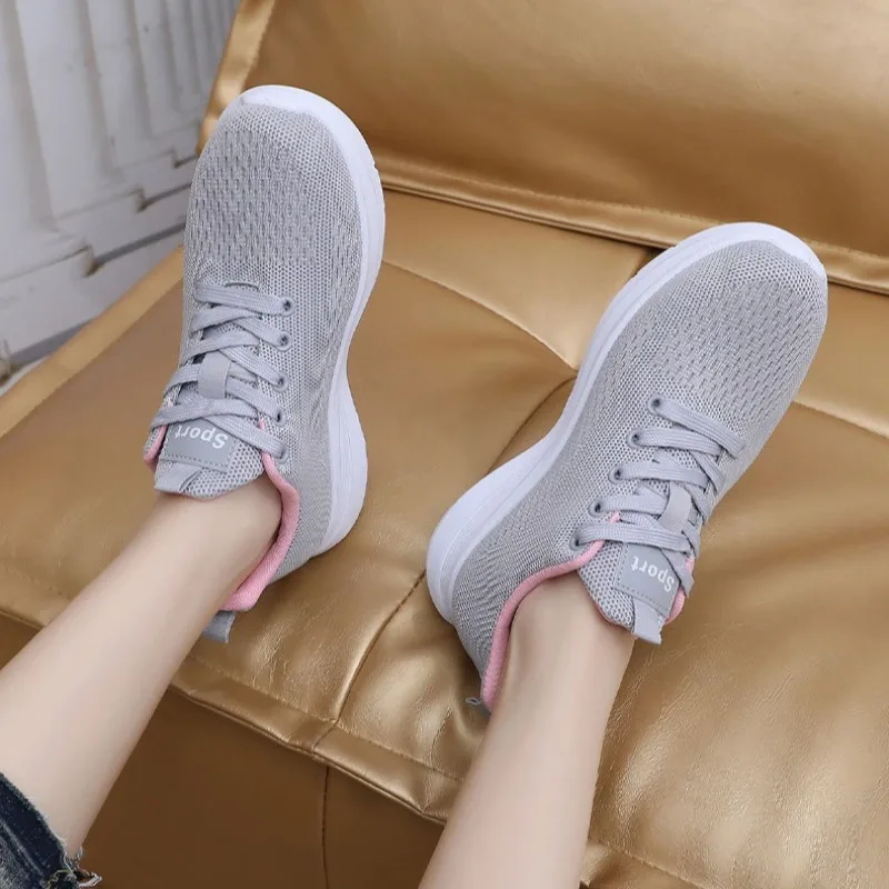 2026 Spring New Casual Comfortable Sports Shoes for Woman Lace-up Mesh Breathable Women's Sneakers Fashion Platform Woman Shoes