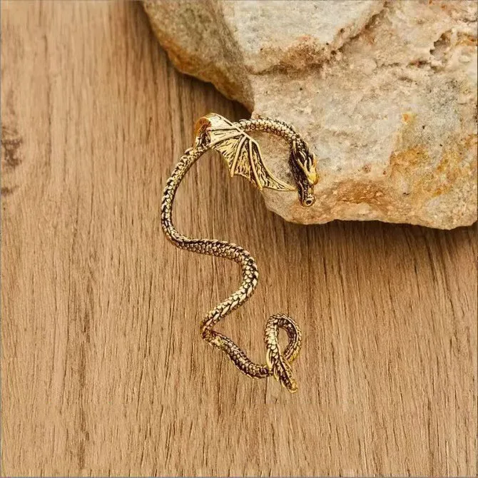 Women's Gothic Dragon Stud Wrap Earrings
