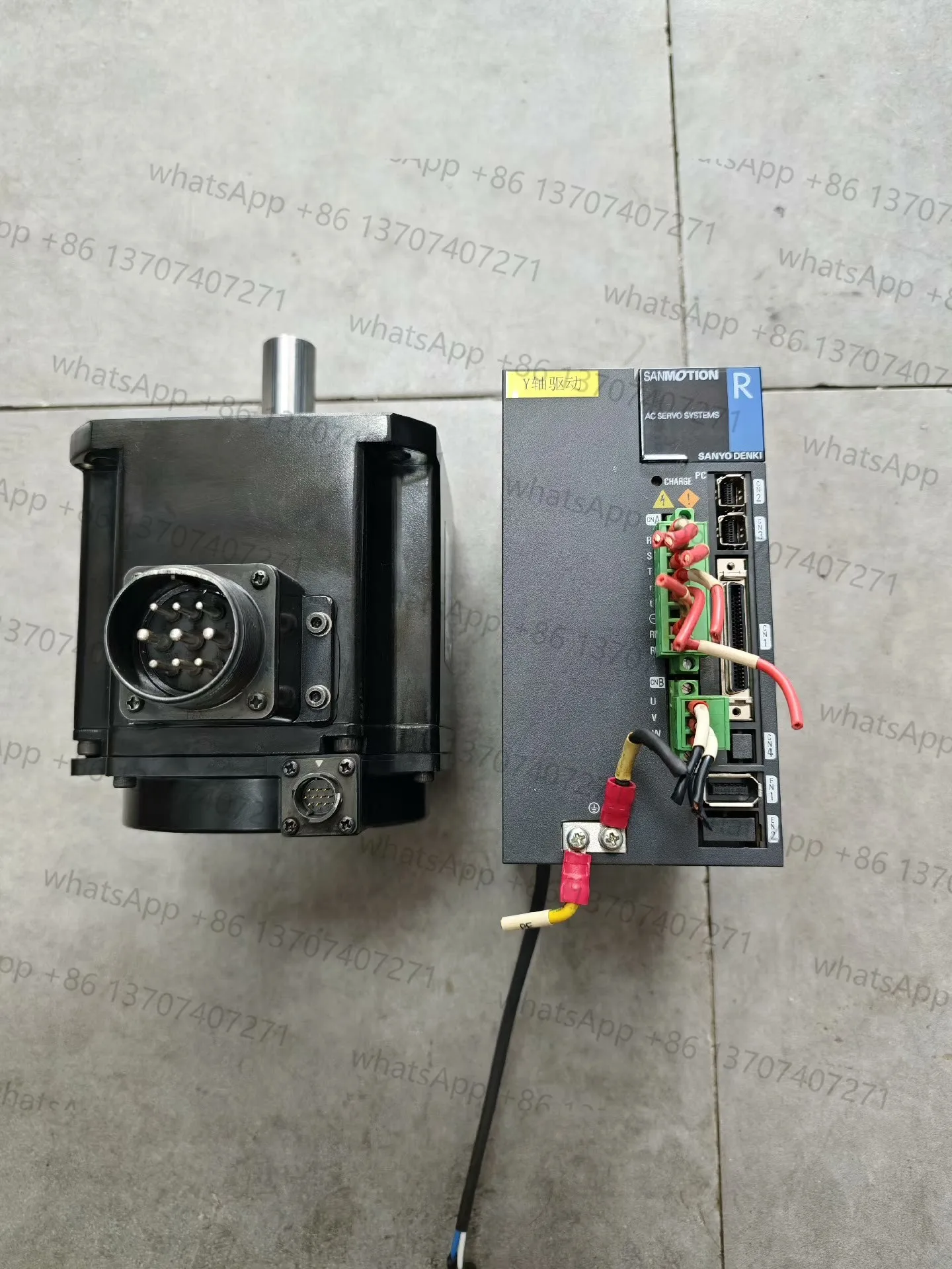 

RS2A05A0AA0W00 R2AA13180HXHC4Y Сервопривод и двигатель для Sanyo