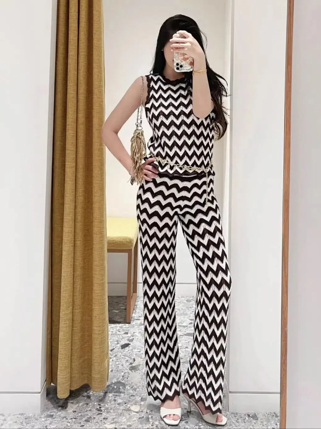 

Women Black Striped Knitted Set Round Neck Sleeveless Vest + Elastic Waist Straight Long Pants Casual Slim Suit
