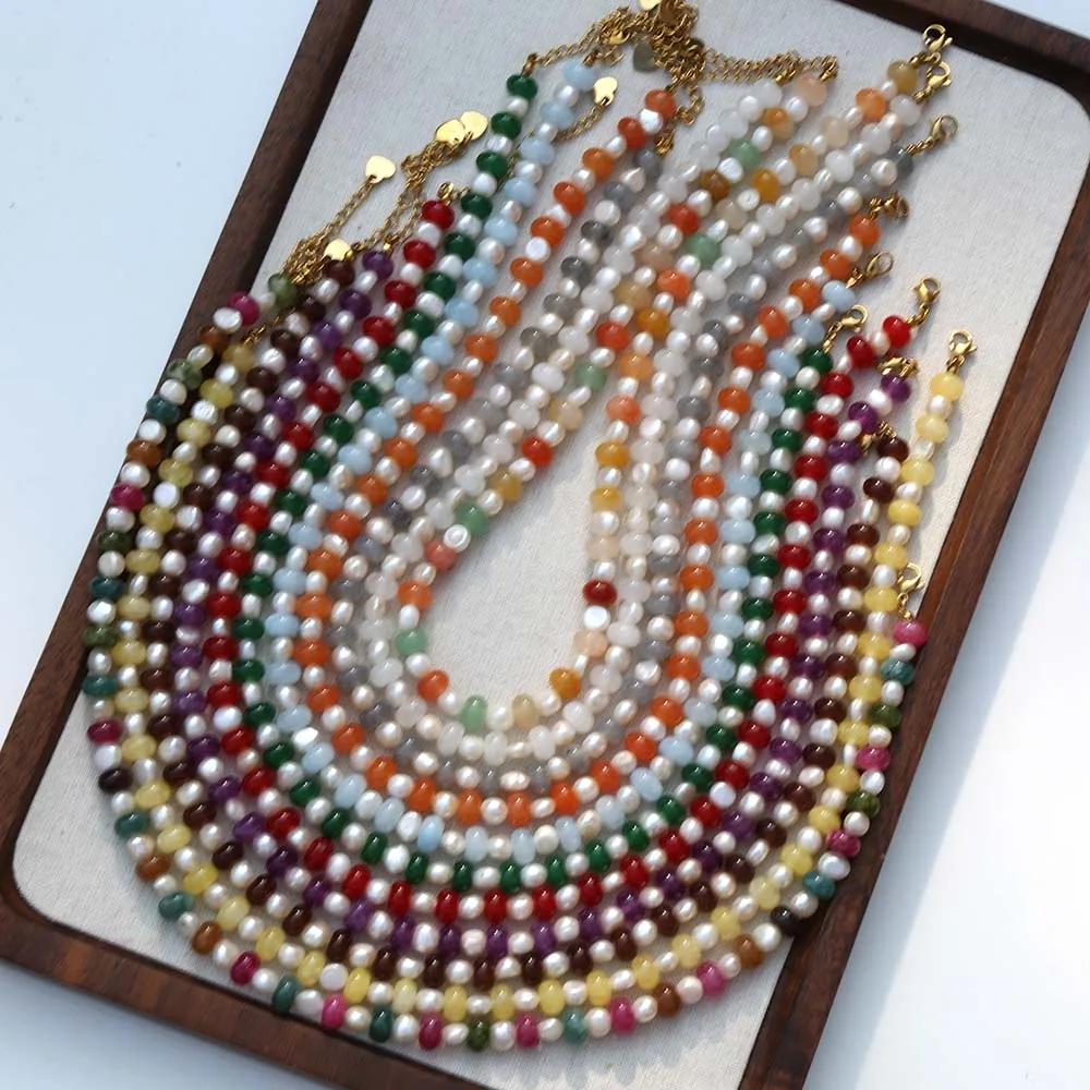 Collier de perles d'abacus en perles d'eau douce naturelles colorées de style bohème, design populaire européen et américain pour les rassemblements de vacances, cadeau