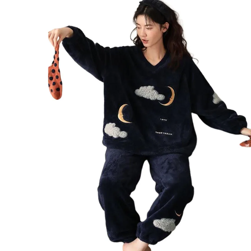 بيجامة نسائية للخريف والشتاء من الصوف المرجاني طقم Pj ملابس منزلية للفتيات من الفلانيل تحافظ على الدفء يمكن ارتداؤها كملابس خارجية ملابس نوم ملابس نوم سميكة