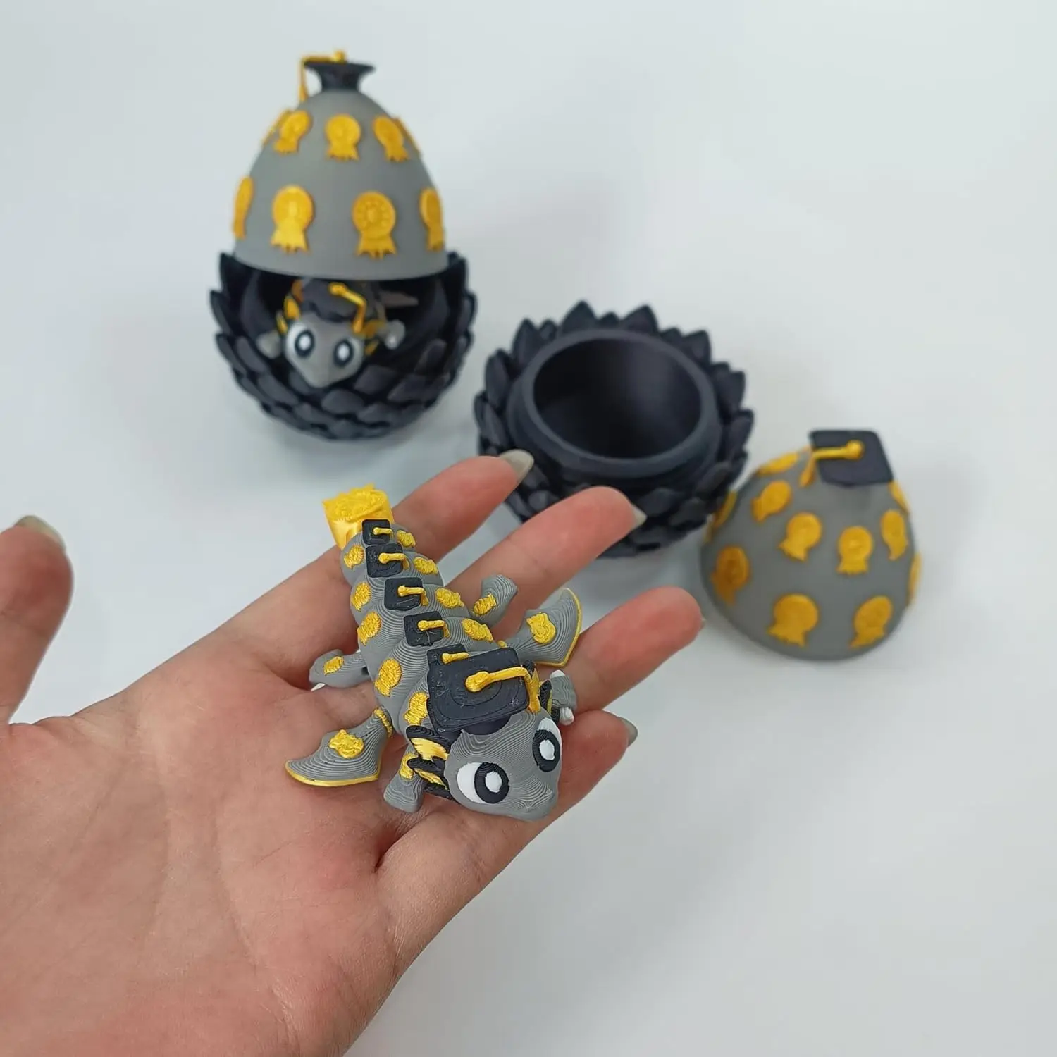 3D Printed Dragon Egg Flexible Ball Dragon Toy Graduation Gift Soccer Rugby Sports Model Desk Ornament Gift for Kids Adults
