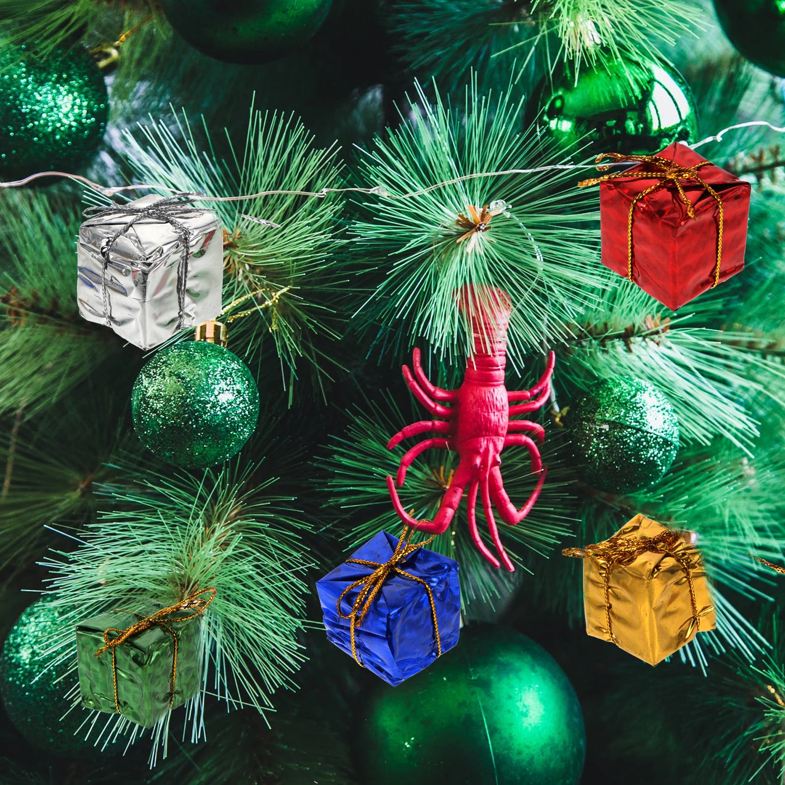 

72Pcs Xmas Tree Decor Mini Gift Box Pendants Hanging Ornaments for Christmas Party Favors Christmas Hanging Pendants