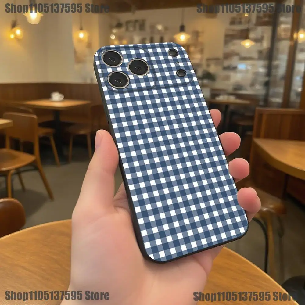 حافظة هاتف شبكية مخططة باللون الأزرق الكوري لهواتف iPhone 17,16,15,14,13,12,11,Pro,XS,Max,XR,Plus,E,SE4,غطاء ناعم أسود صغير