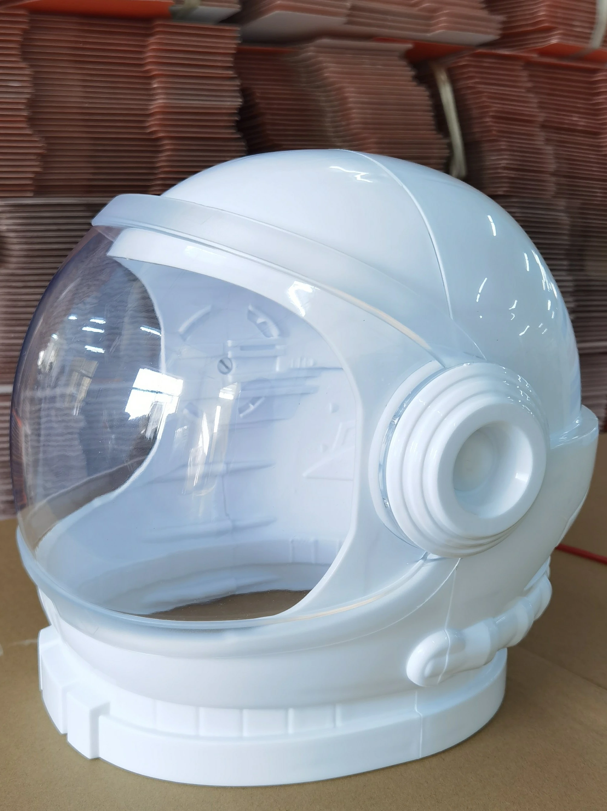 New White Transparent Astronaut Helmet Holiday Parent-Child Photoaphy Aerospace Teaching Props Model Display Cosplay Accory