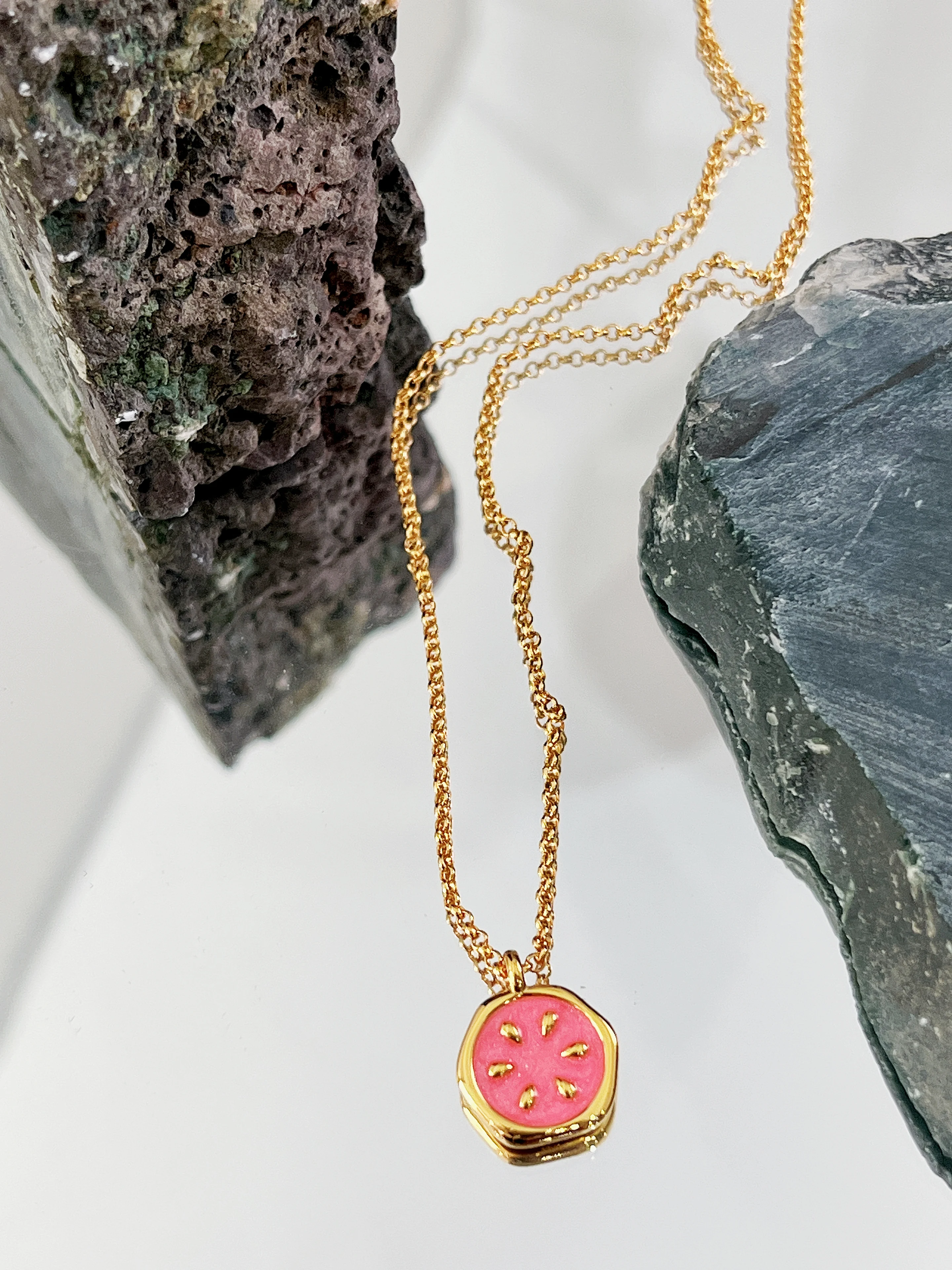 

New Original Fresh Design Children's Fun Cookie Necklace Simple Irregular Round Enamel Jewelry Factory Direct Sales Wholesale