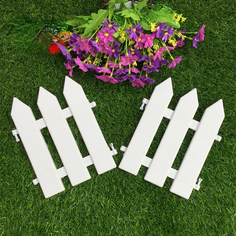 

17.3cm*20cm Garden Courtyard Garden White Plastic Fence Christmas Decorations