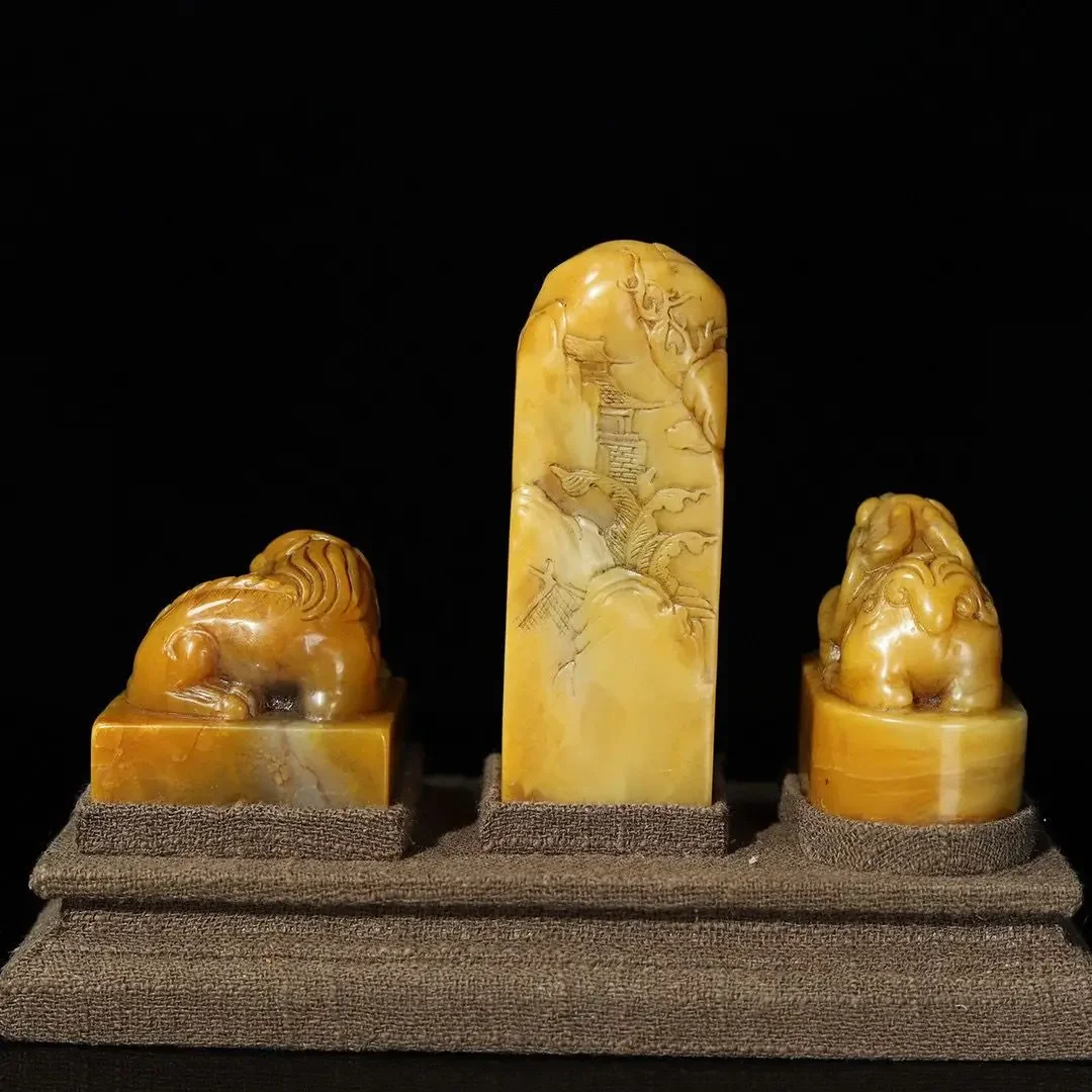 Shoushan Shitian Yellow Stone Carving Rui Beast Button Seal and Landscape Characters