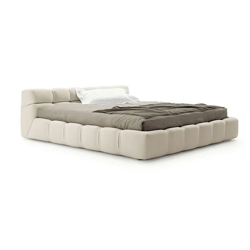 Haute couture series/puff bed master bedroom tatami floor-to-ceiling bed Italian minimalist double wedding bed