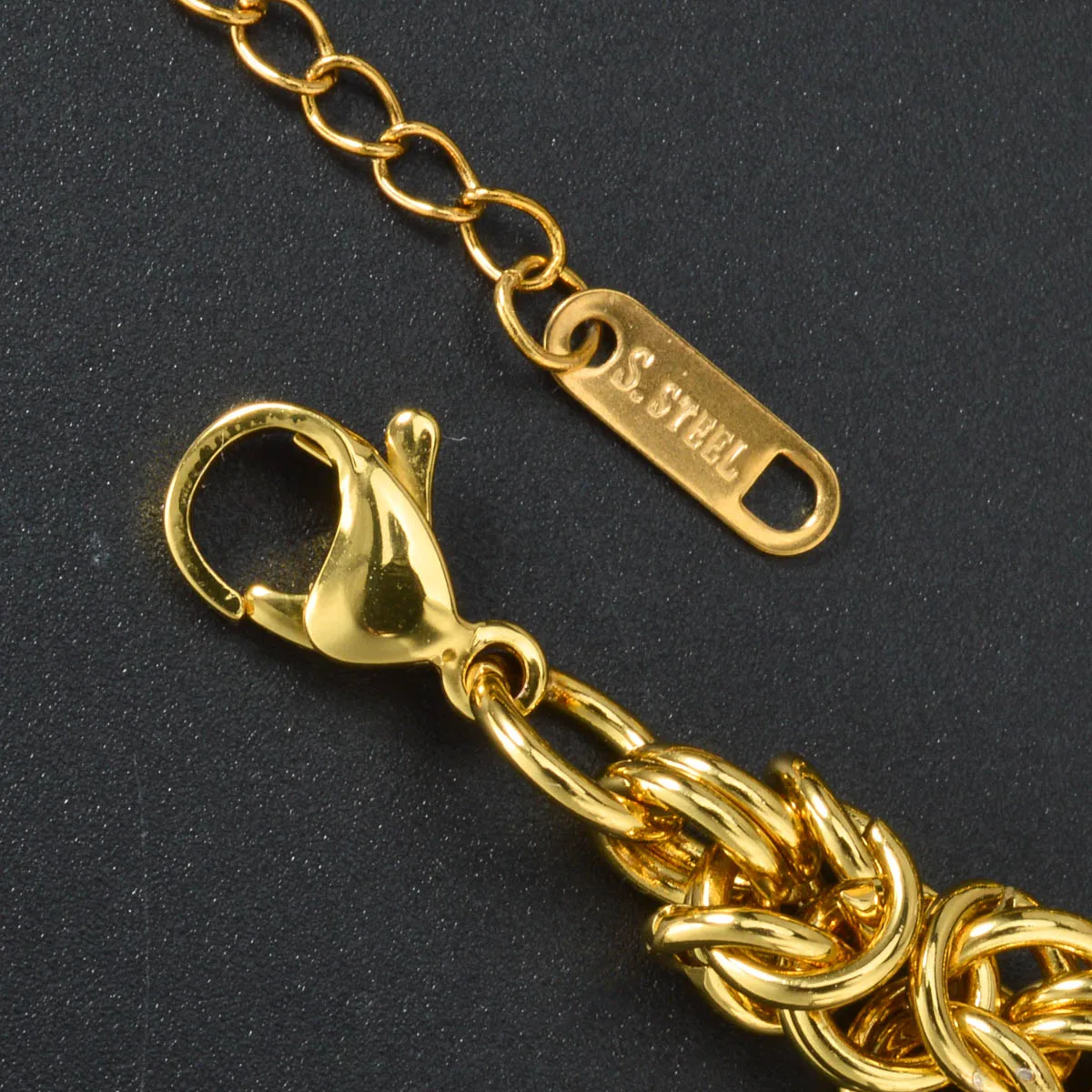 Fashion18K Gold Plated Bracelet Lock Chain Wrist Chain Accessory Bracelets Jewelry Gift For Women Men