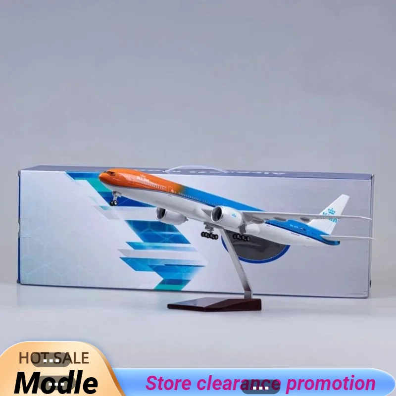 

47CM 1/157 Scale 777 B777 Aircraft KLM Air Airlines Model W Light and Wheel Landing Gear Diecast Plastic Resin Plane Home Decor