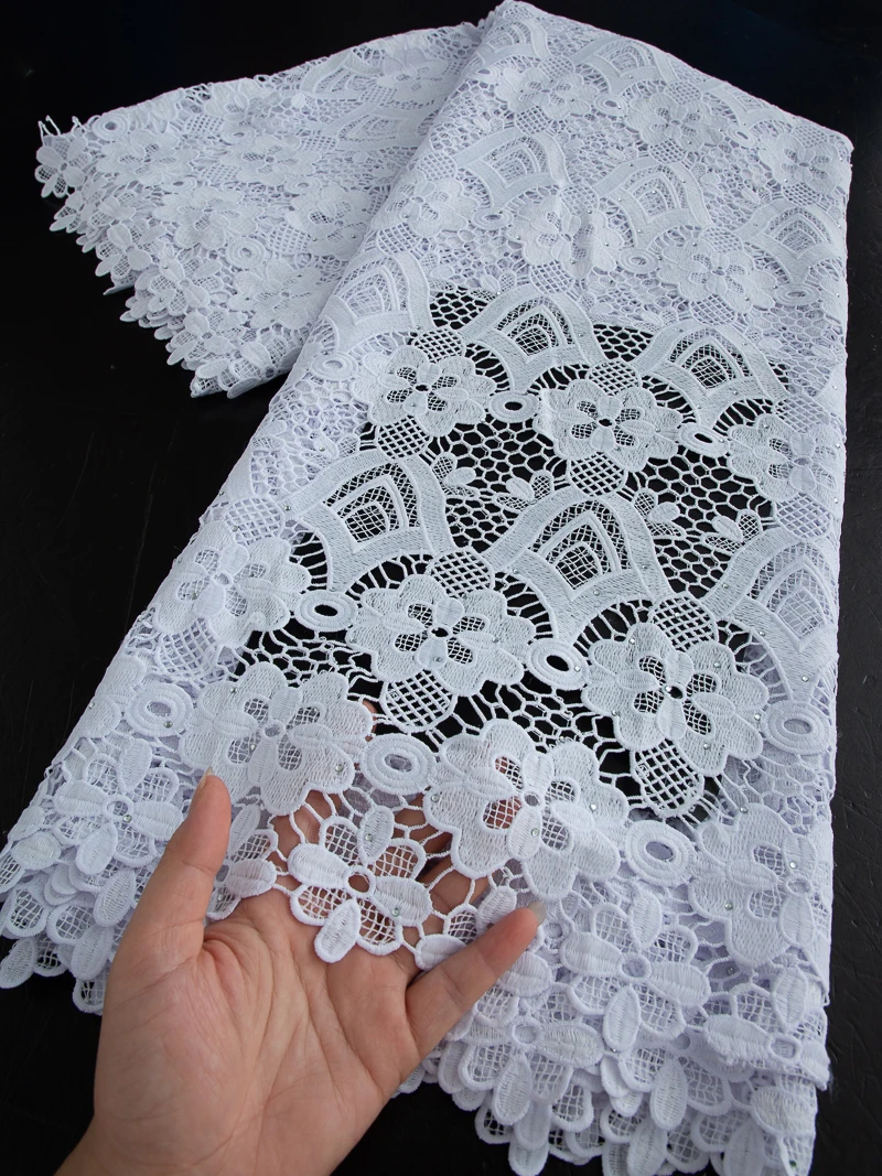 ผ้าลูกไม้สีขาวละลายน้ำได้ ประดับเลื่อม ผ้าลูกไม้กิปัวร์แบบเชือกจากไนจีเรีย สำหรับชุดแต่งงานผู้หญิง งาน DIY 5 หลา 4586