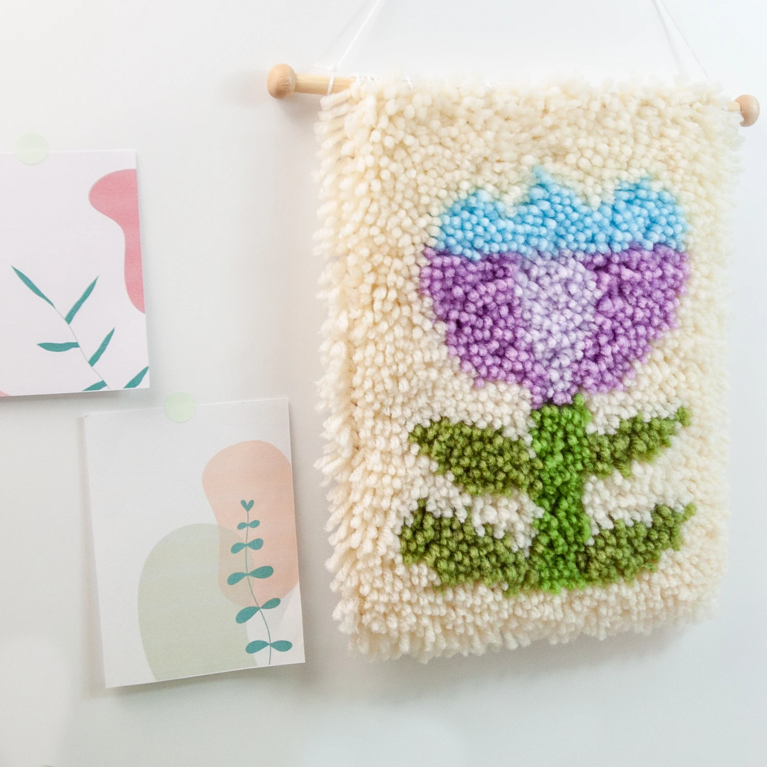 DIY Latch Hook Wall Kit 2