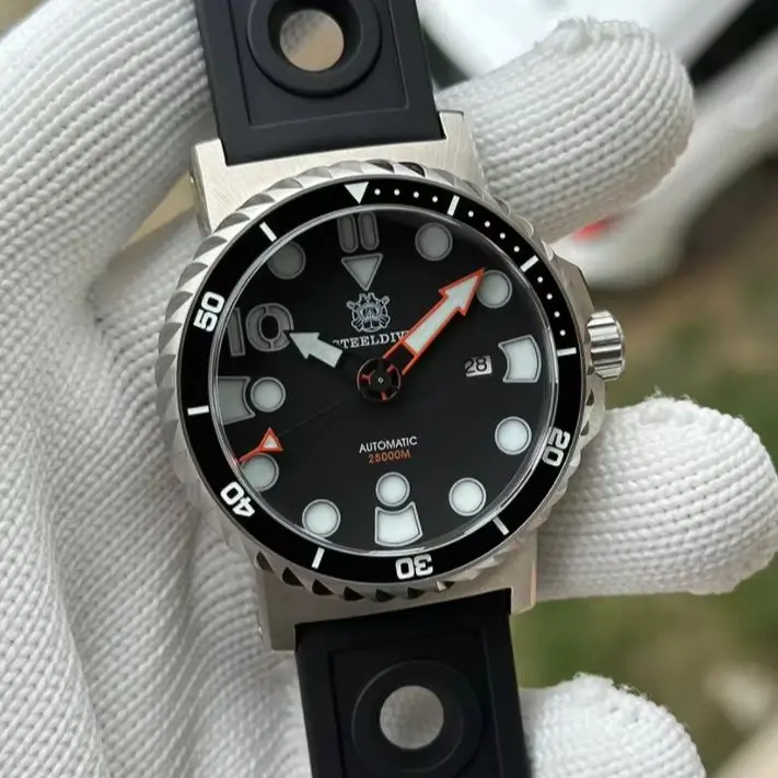 STEELDIVE Men Automatic Watch 46.5mm Mechanical Wristwatch Diver 2500Bar Waterproof Sapphire Mirror Luminous Ceramic Bezel NH35