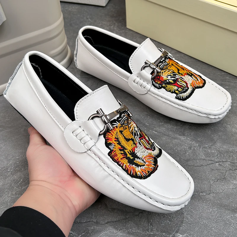 

100% Natural Leather Embroidery Luxury Casual Shoes Men's Loafers Flats Moccasins Driving Office Wedding Business Slip on 38-48