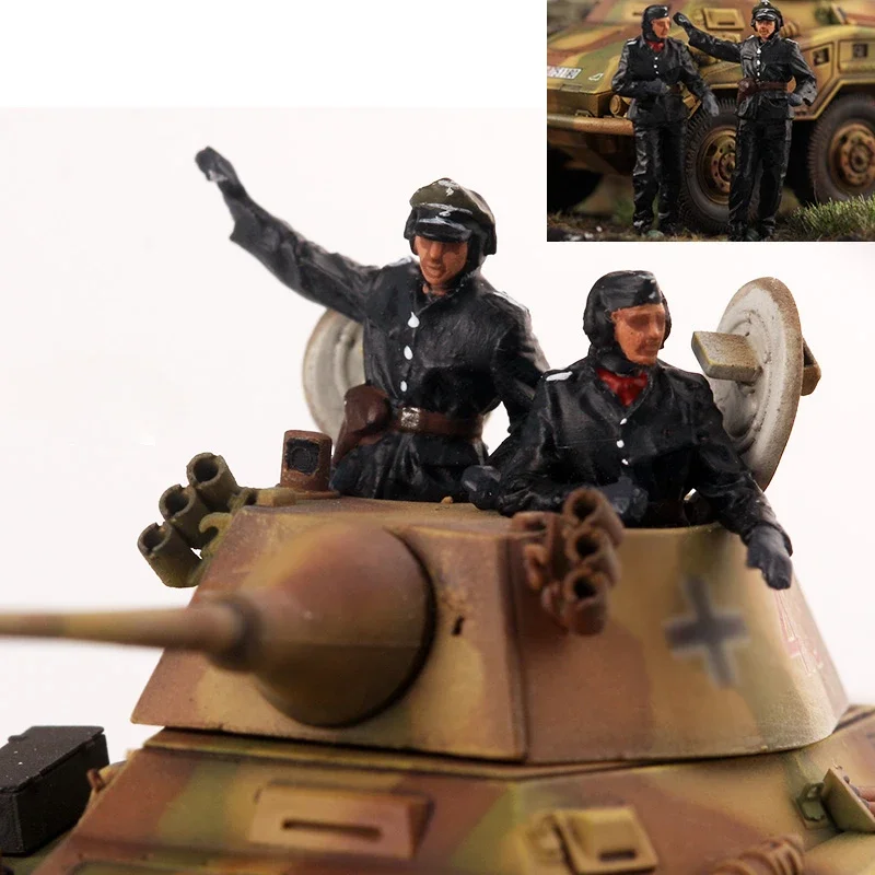 1/72 Germany 234 America Train 2 Soldiers Resin Figure Model Collection Toys Display Sence Accessories (not Including Car)