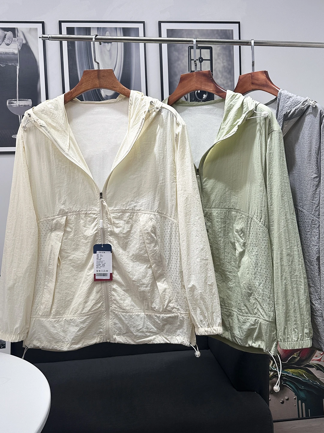 

Солнцезащитная одежда для пар, UPF50, мужская свободная повседневная толстовка с капюшоном, дышащая верхняя одежда, приятное для кожи пальто