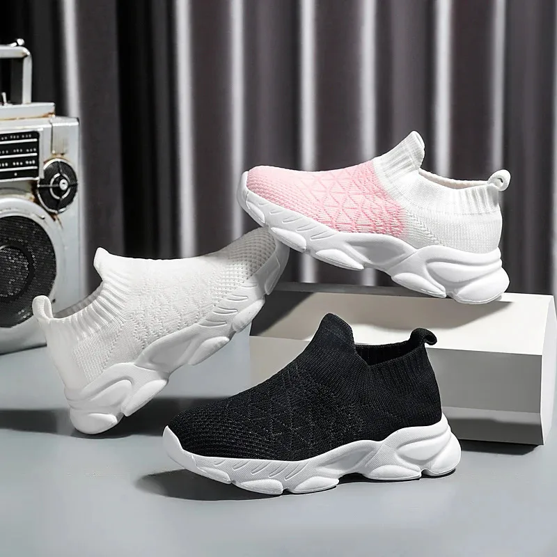 

Sneakers Running Mesh Breathable Non-Slip Walking Comfortable Casual Shoes With Soft Soles