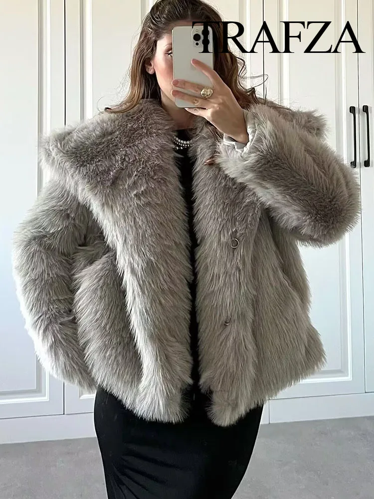 TRAFZA For Women Winter Coats New Artificial Fur Effect Loose Cropped Short Coat Female Versatile Streetwear Women Cardigan Y2K