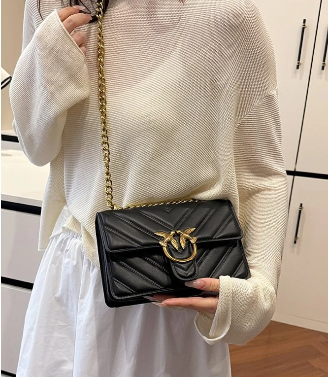 designer-diaper-bag-for-women-large-capacity-elegant-leather-tote-trendy-simple-crossbody-bag-with-paris-style-logo