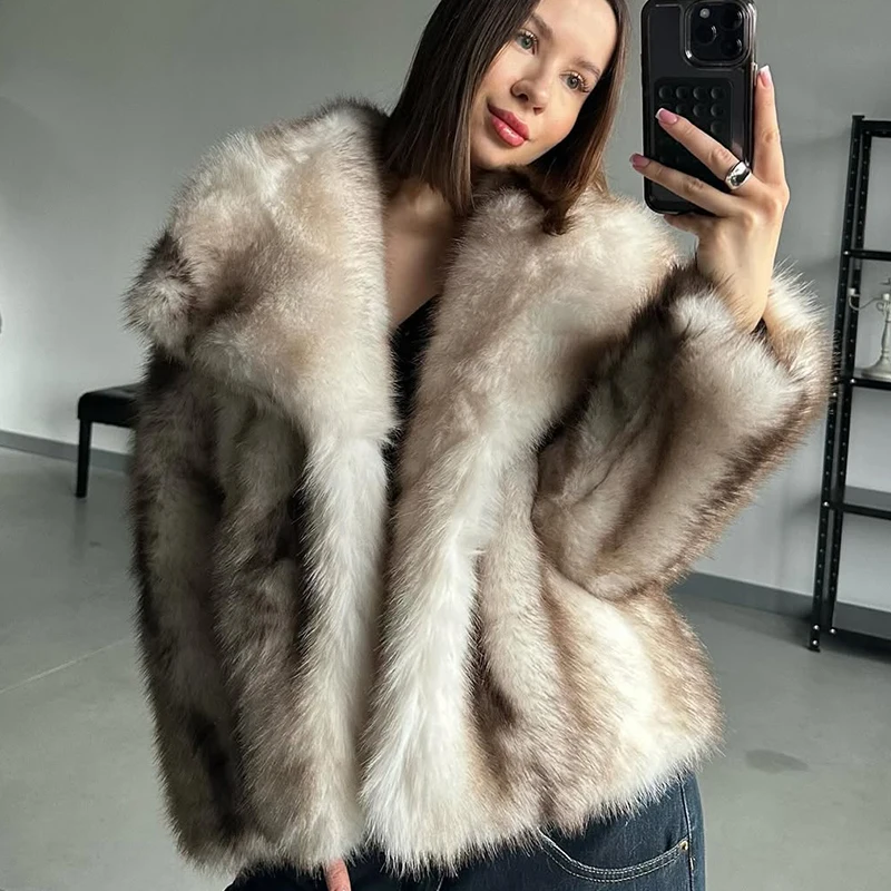 2026 Winter Exclusive Striped Faux Fur Jacket Women Overcoat Brand Blogger Fashion Fluffy Fox Fur Collar Coat Outerwear