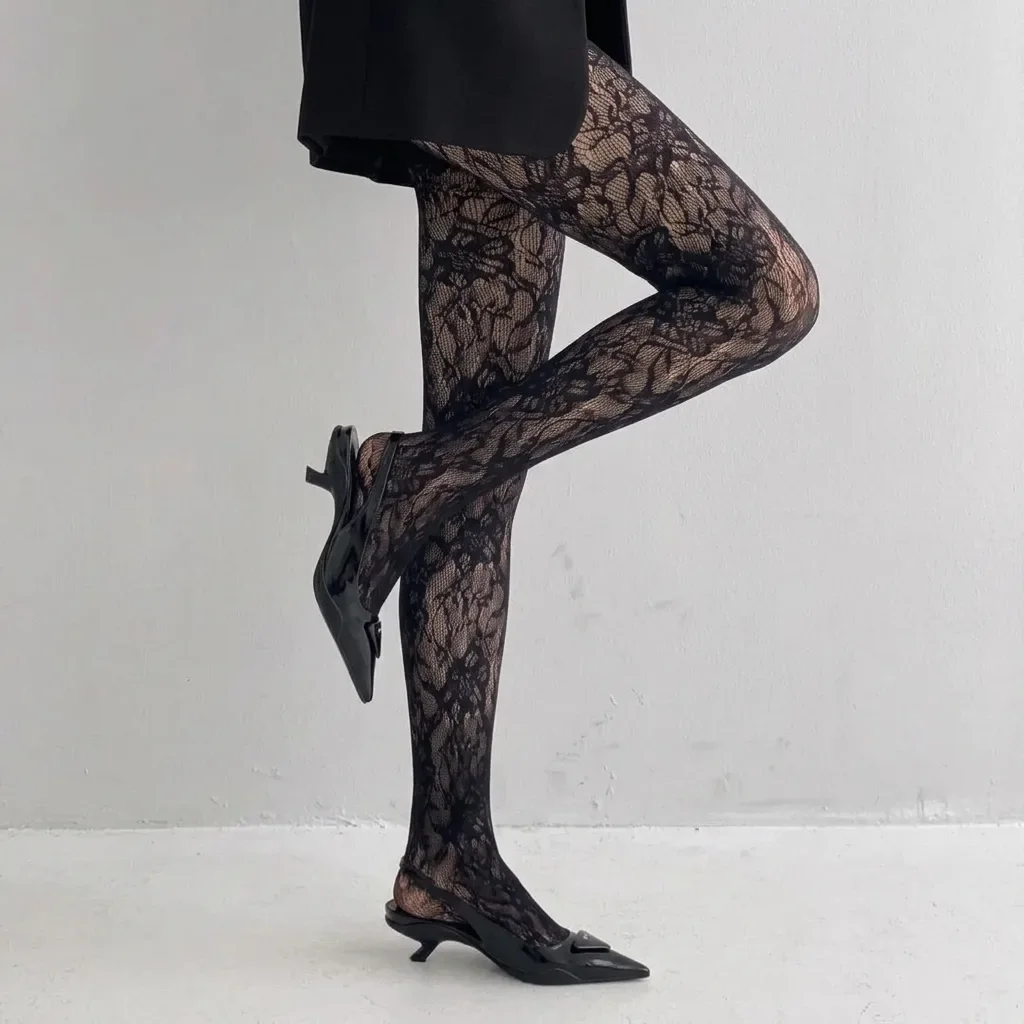 Black Vintage Floral Lace Tights Sheer Full Flower Pattern Mesh Pantyhose Elegant Retro See-Through Stockings for Women Dress Matching