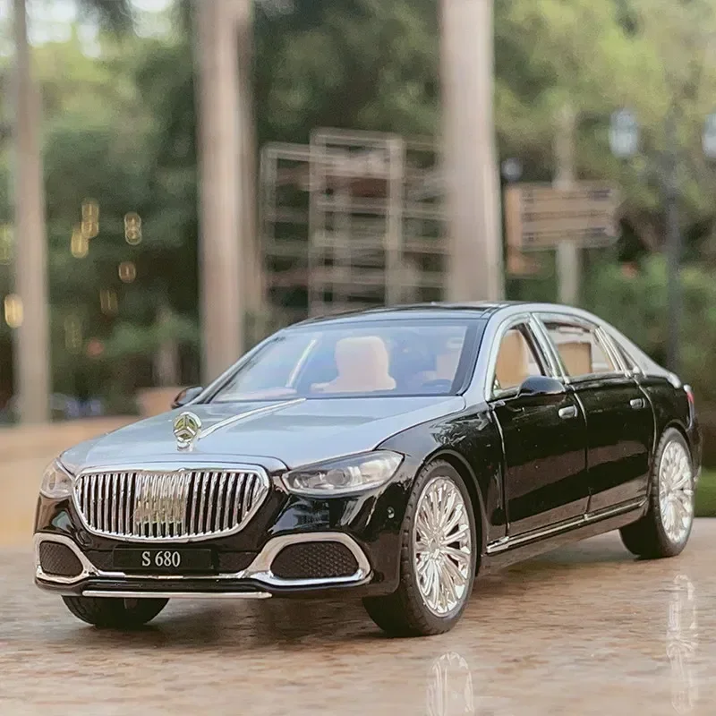 

Maybach S680 1:22 модель автомобиля из сплава, игрушечный автомобиль, литье под давлением, звуковой и световой автомобиль, игрушечный автомобиль, автомобиль