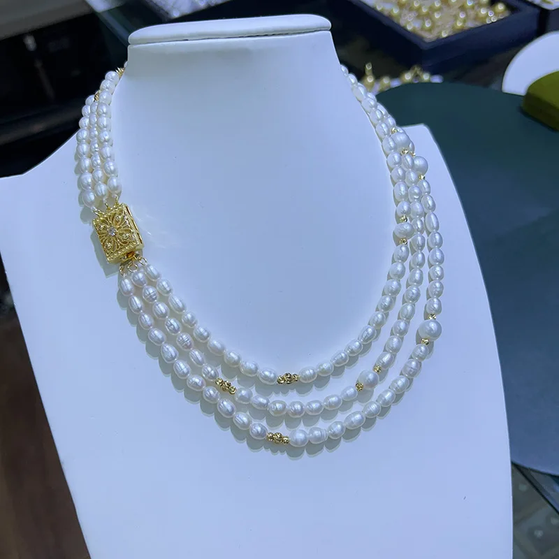New Natural Pearl Choker Multi-layer Small Noble Temperament Necklace Noble Luxury