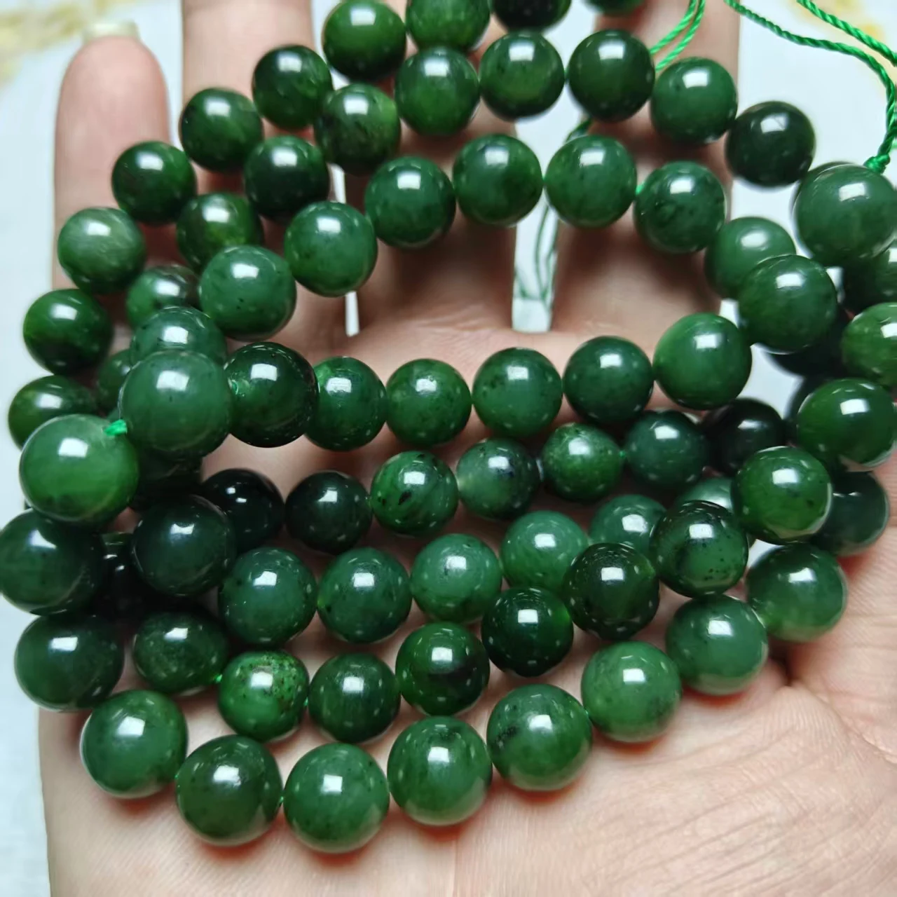 Großhandel Natürliche Hotan Jade Nephrit Jade 6mm 8mm 10mm Glatte Runde Perlen für Schmuckherstellung Design DIY Armband Geschenk – Detail 4