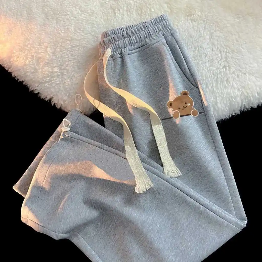 

Новые женские повседневные брюки с широкими штанинами и милым принтом медведя, удобные, из мягкого материала, модные, стильные