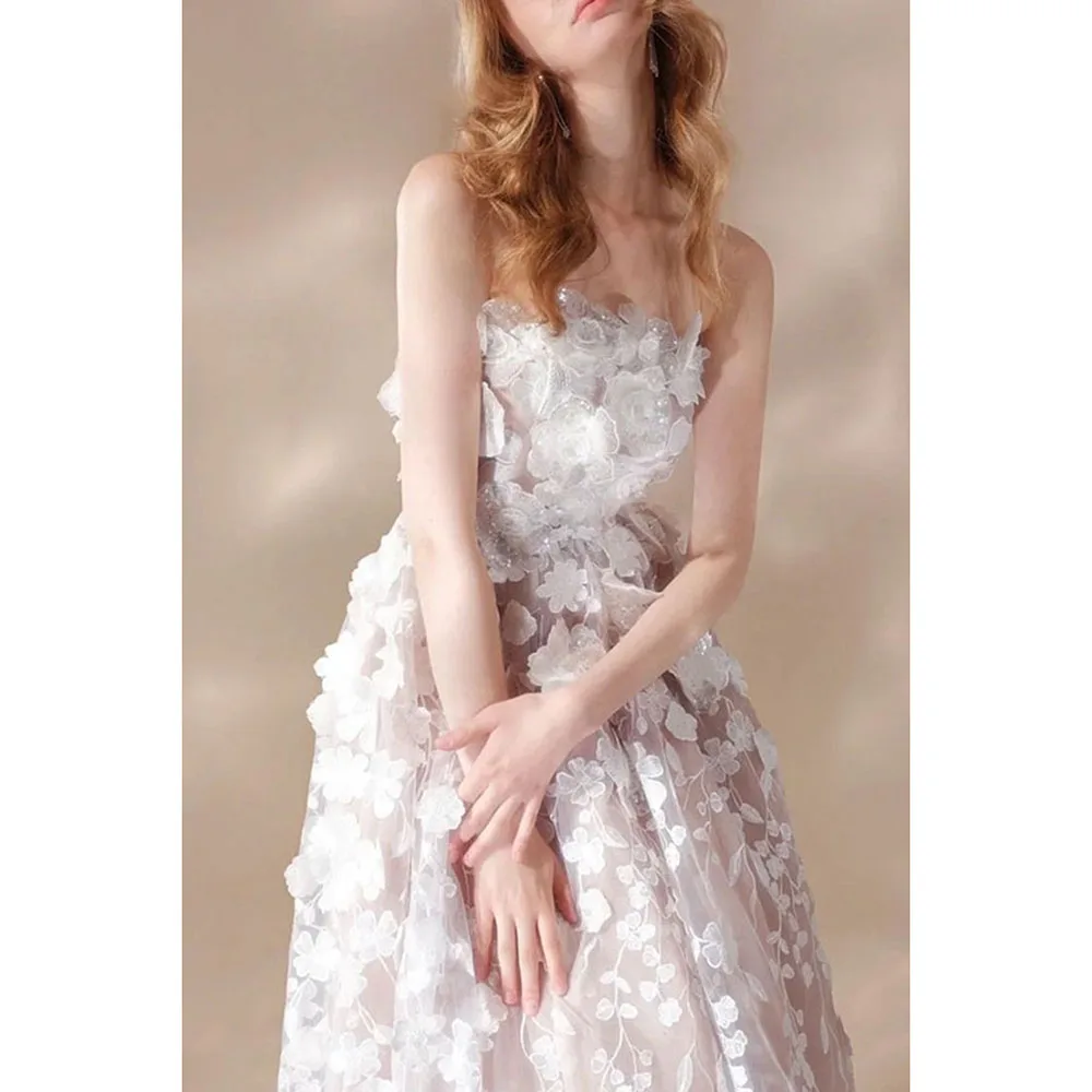 Robe de soirée A-ligne en dentelle avec appliques gracieuses, robe de princesse personnalisée, longueur de fibre sans bretelles, événement spécial