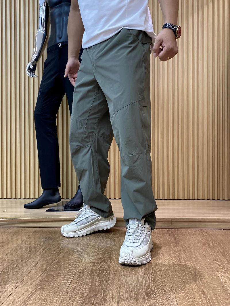 

Qui Dry Breathable Men's Outdoor Sports Casual Pants Autumn New Arrival Water Resistant Straight Leg Long Trousers