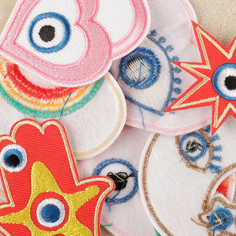 12pcs Eyes Heart Cute Iron On Patches For Clothes Embroidered Fabrics Kids Lot Backpack Thermoadhesive Jacket Mochila Diy Parche