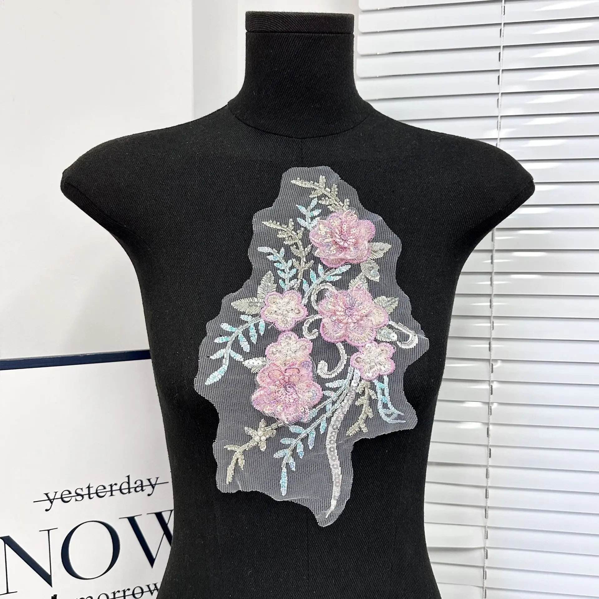 الملونة ثلاثية الأبعاد الأزهار التطريز القماش التصحيح شبكة أسفل الترتر الحرفية الزخرفية زهرة الملابس اكسسوارات الزفاف #2