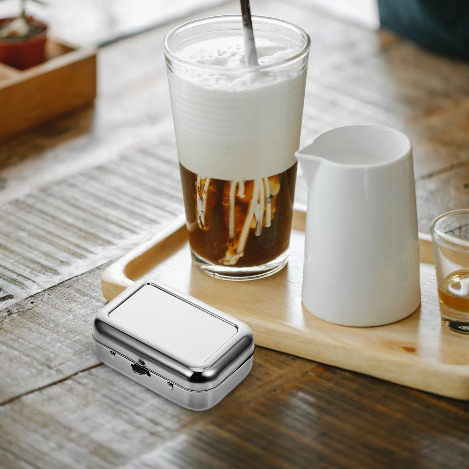 

Metal Ashtray Mini Holder with Lid Rectangle Shape Cigarette Case Stainless Pocket