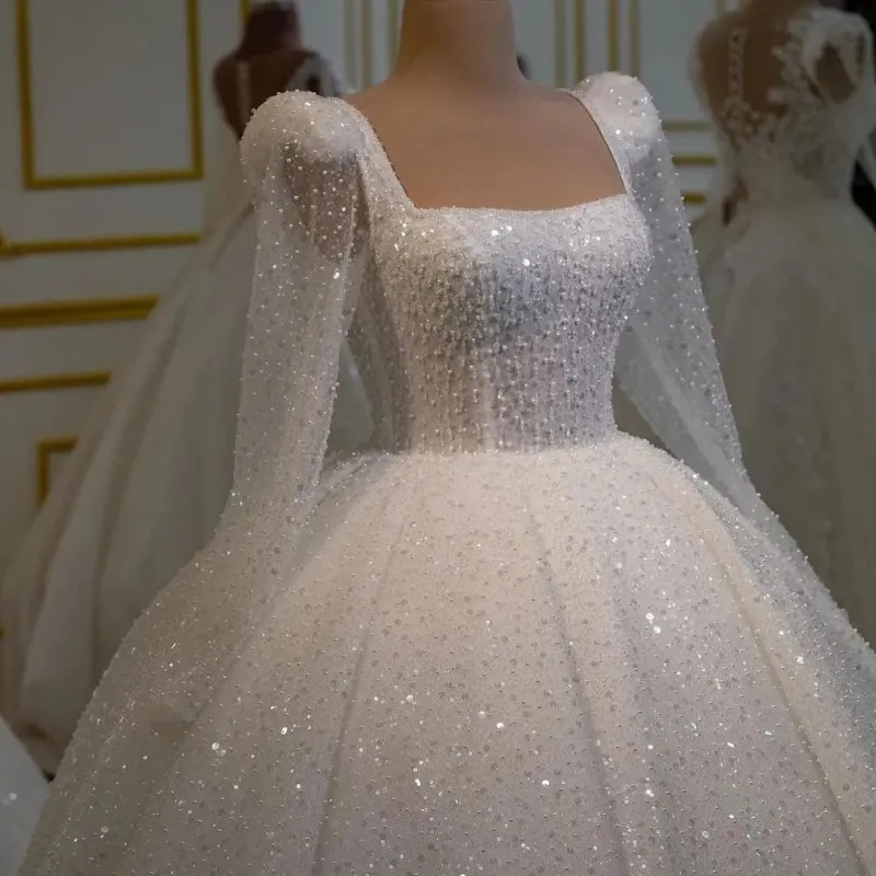 Sexy Square Collar Shiny Long Sleeves Ball Gown Wedding Dress Exquisite Sparkly Lace Court Train Princess Bridal Gown Customized