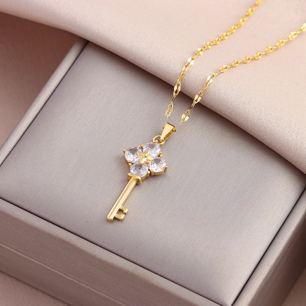 New In Sweet Romantic Open Your Heart Key Pendant Necklaces For Women Female Daily Wear Stainless Steel Clavicle Chain Jewelry