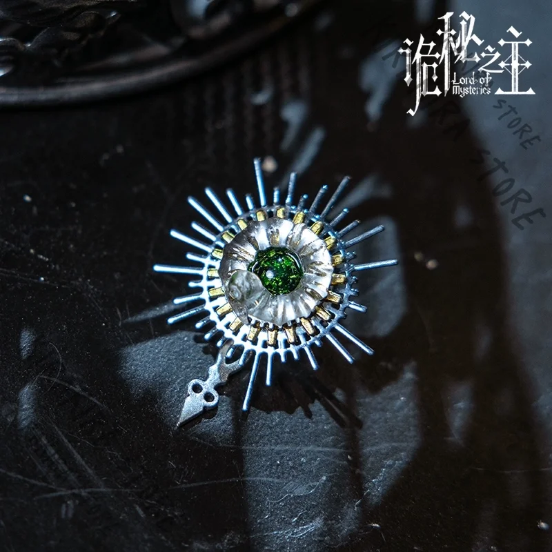 

Amon Series Metal Pointer Brooch Lord of Mysteries Limited Legal Edition Official Genuine Peripheral Breastpin Emblem Ornaments