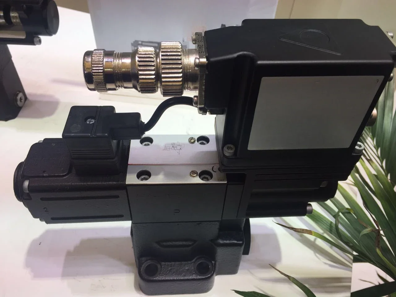 Proportional servo valve-TE-140-T71 41 New high quality