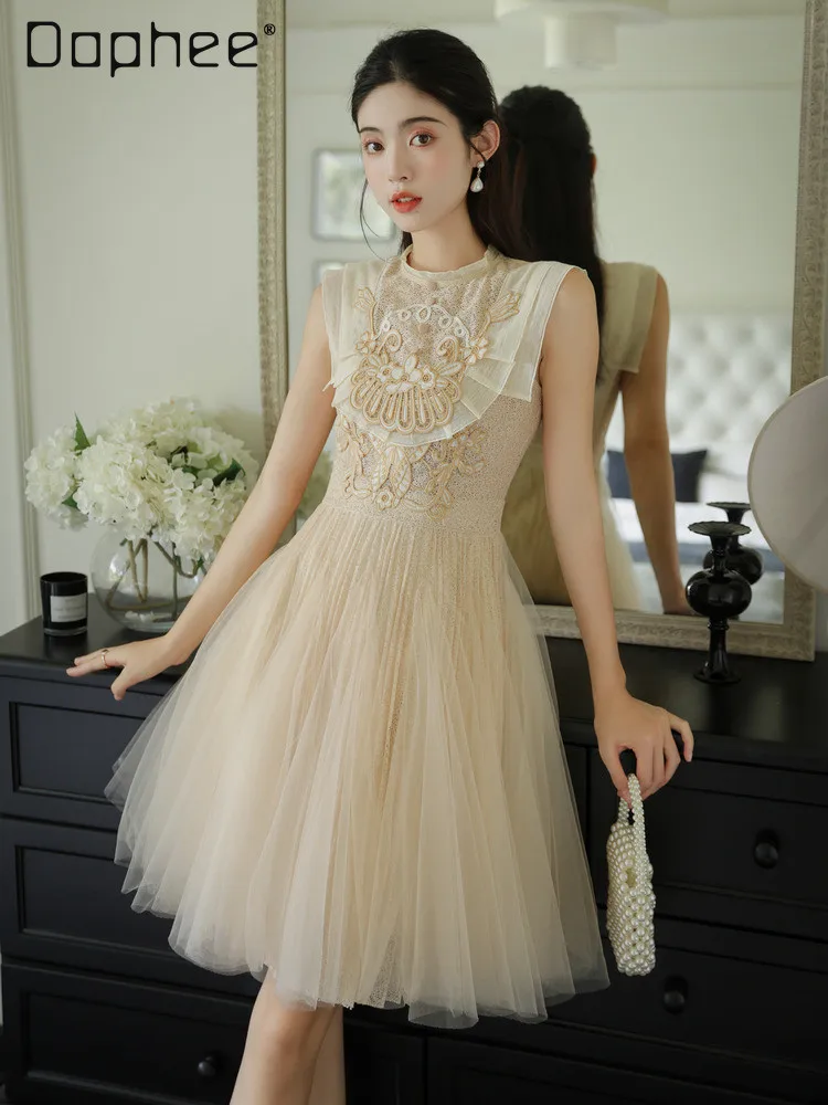 Vestido tutú de malla sin mangas de alta gama para mujer, minivestido ajustado a la moda con bordado elegante, vestidos de noche para fiesta de cumpleaños