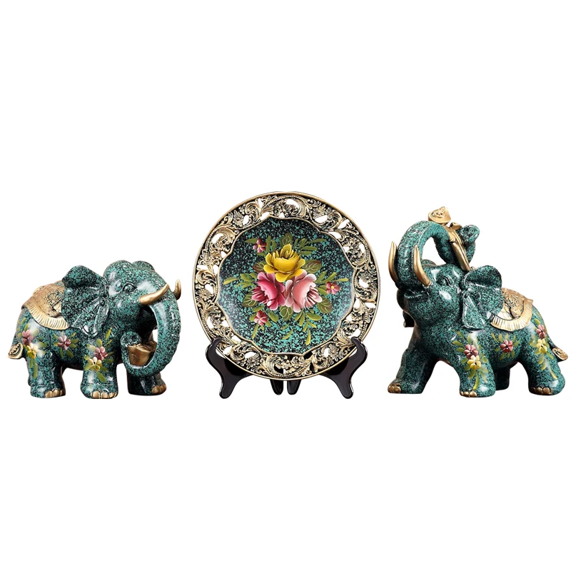 

Elephant ornaments beckoning gifts
